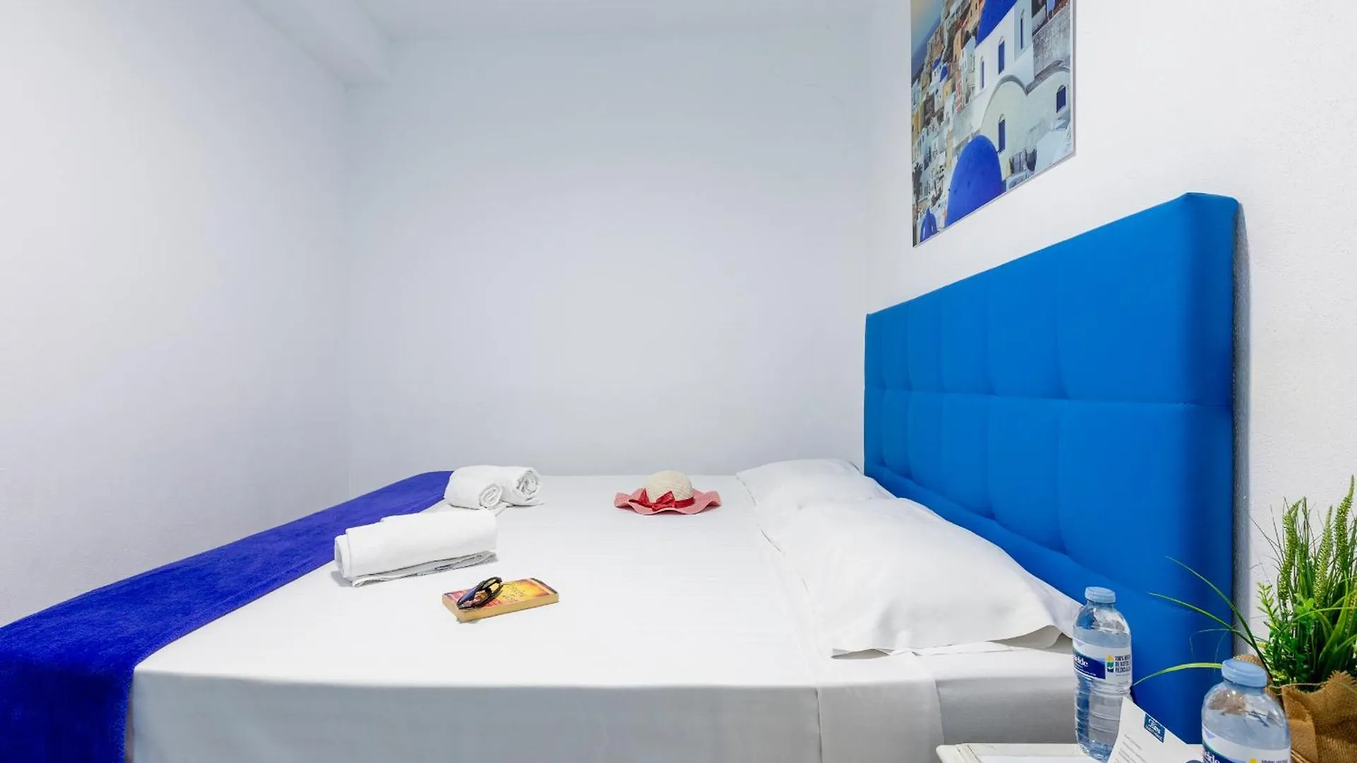 Riva Eco Guest House Los Abrigos 0*,  Ισπανία